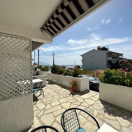 Blue Senses Apartments Sarti Bagian luar foto